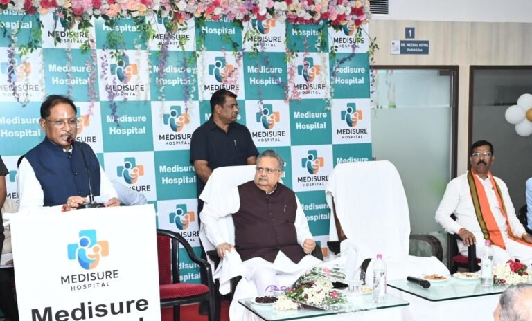 छत्तीसगढ़ में स्वास्थ्य सुविधाओं के विस्तार के लिए सरकार प्रतिबद्ध – मुख्यमंत्री श्री विष्णु देव साय.
