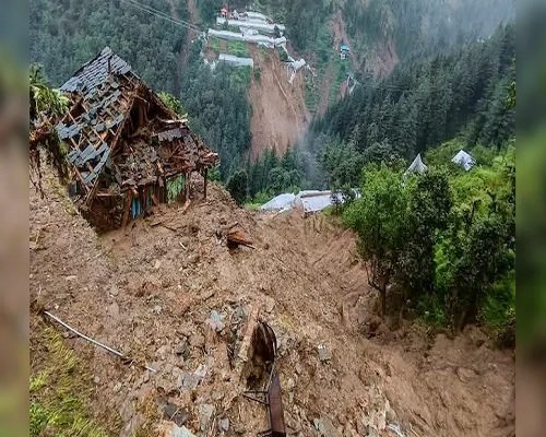 51 की मौत, 460 सड़कें बंद, 2 दर्जन से ज्यादा घर तबाह… हिमाचल में भारी बारिश से बिगड़े हालात