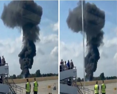 हवाई अड्डे पर उड़ान भरते समय प्लेन में लगी भीषण आग, धुएं का गुबार देख सहमे यात्री
