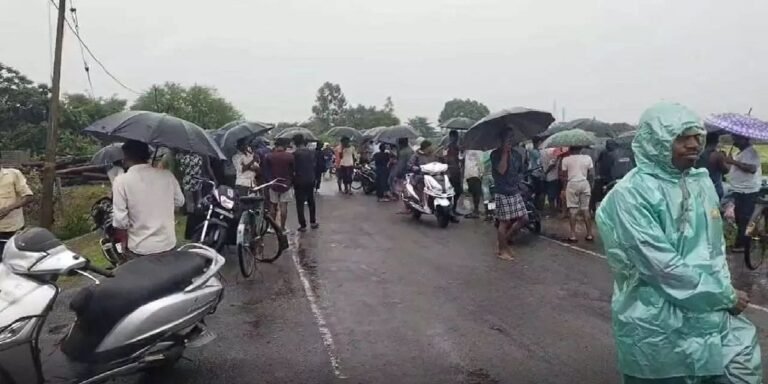 पूर्व सरपंच के बेटे का मर्डर, हरेली की रात से था लापता